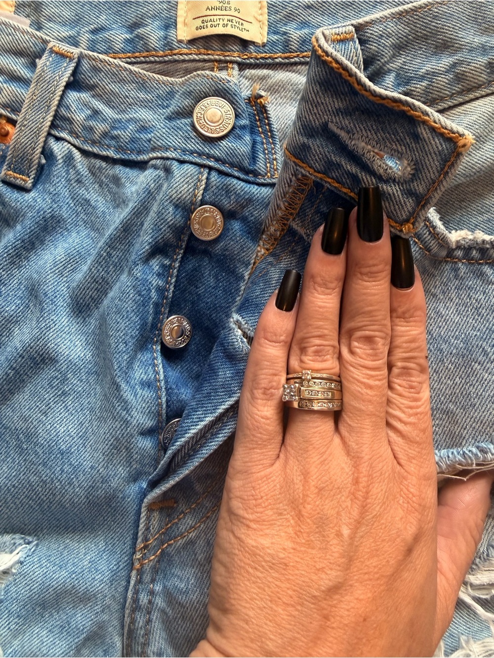 Levi's
501® '90s distressed jeans - Picture 5 of 9